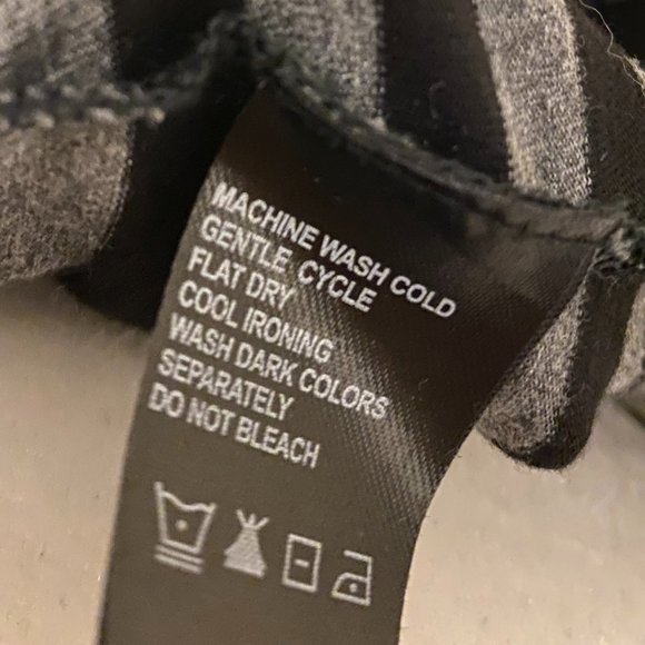 August Silk Cowl Neck Stripe Top Size Large - Picture 5 of 10